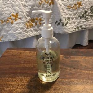 Youth to the People Superfood Cleanser